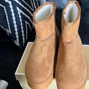Forever 21 Tan Ankle Boots